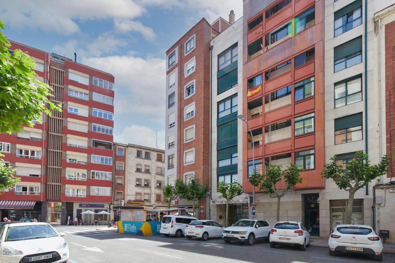 Iraipe Achuri Auto Check-In Miranda de Ebro Bagian luar foto