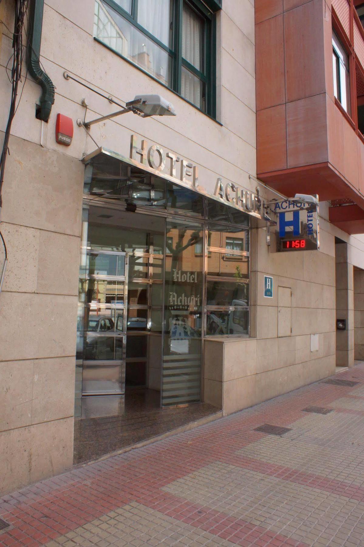 Iraipe Achuri Auto Check-In Miranda de Ebro Bagian luar foto