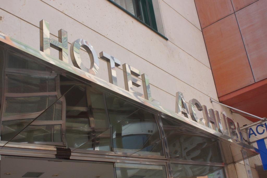 Iraipe Achuri Auto Check-In Miranda de Ebro Bagian luar foto